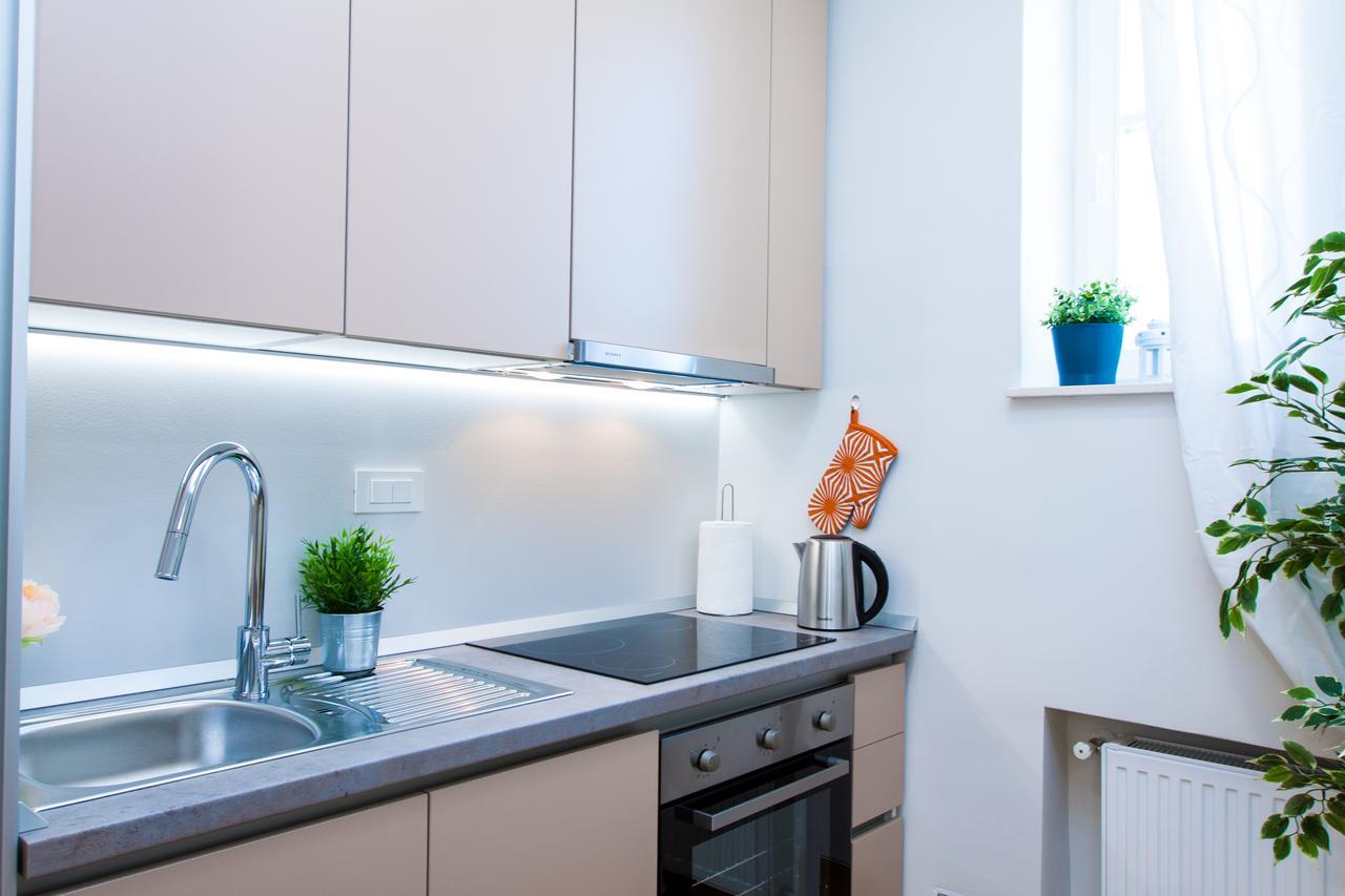 Luxury Main Square Apartments Ζάγκρεμπ Εξωτερικό φωτογραφία